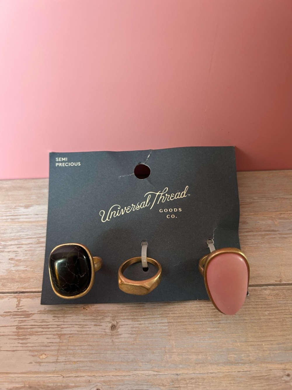 NWT Ring Set, Universal Thread